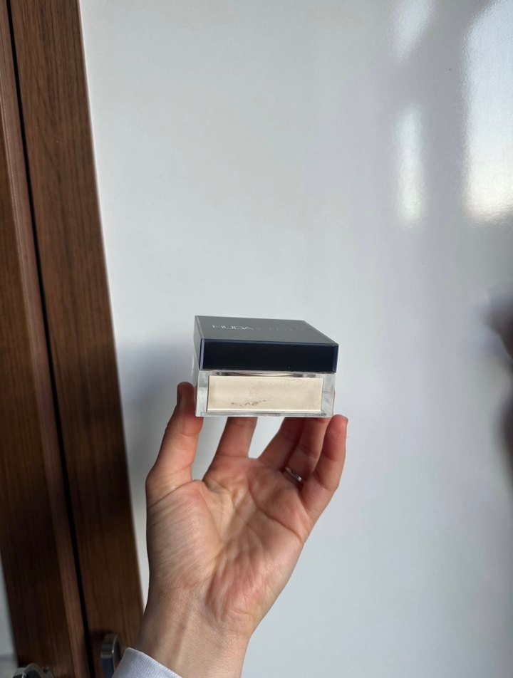 Huda Beauty orijinal pudra - Görsel 3