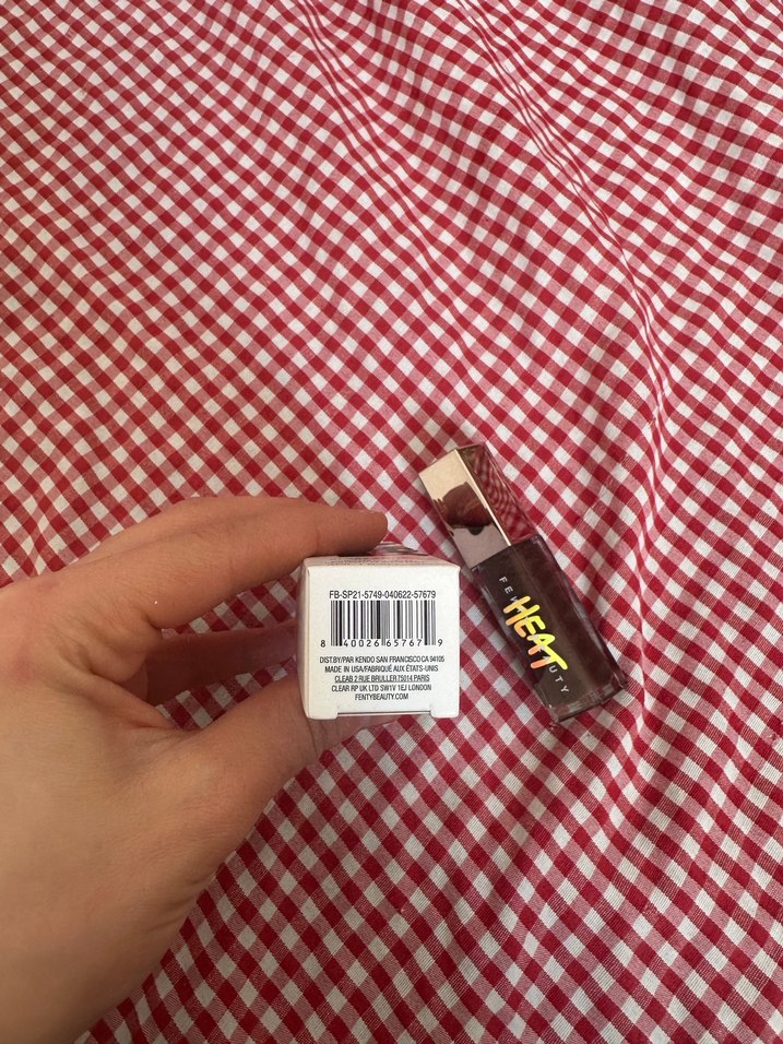 Fenty Beauty heat gloss - Görsel 5