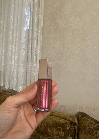 Fenty Beauty gloss - Görsel 3