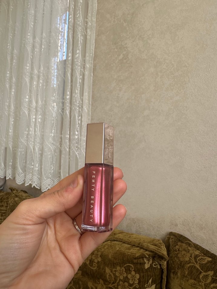 Fenty Beauty gloss - Görsel 3