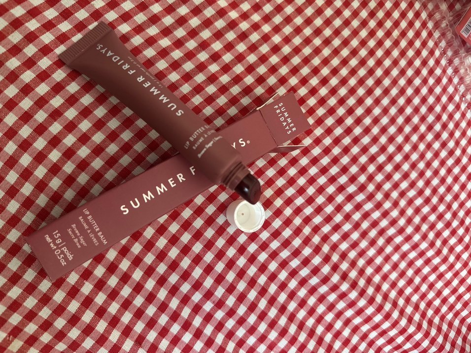 Summer Fridays Brown Sugar rengi Balmı - Görsel 3