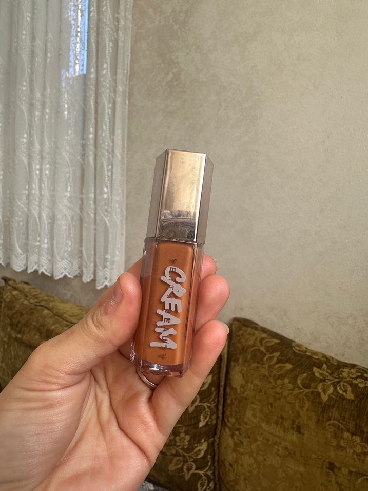 Fenty Beauty gloss - Görsel 2