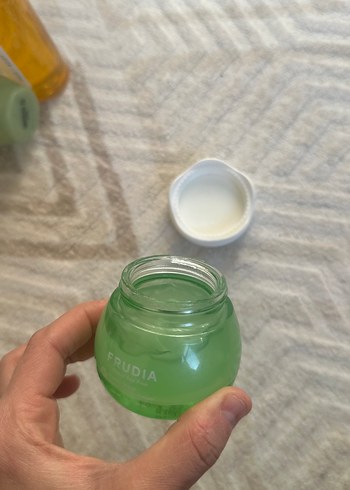 Frudia Green Grape gözenek
kontrol kremi - Görsel 3