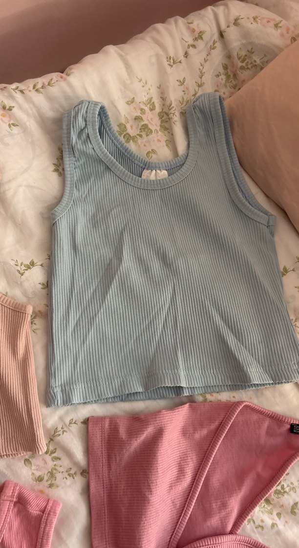 Pembe ve Pastel Renk Mini Kadın Atletler - Görsel 4