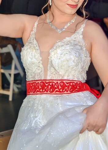 GELİNLİK