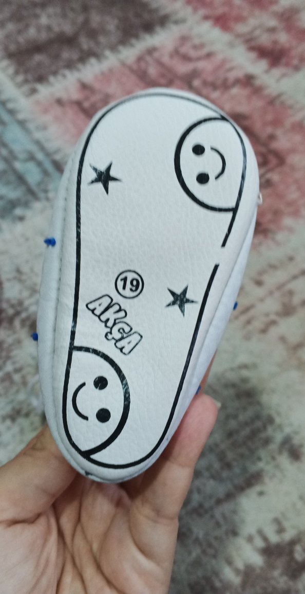 Nakışlı Beyaz Erkek Bebek İlk Adım Ayakkabısı - Görsel 2