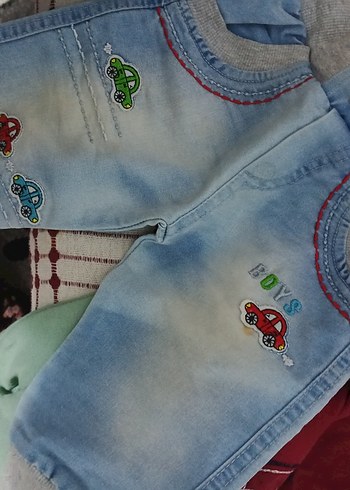 Bordo Nakışlı Erkek Çocuk Pantolonu - Görsel 2