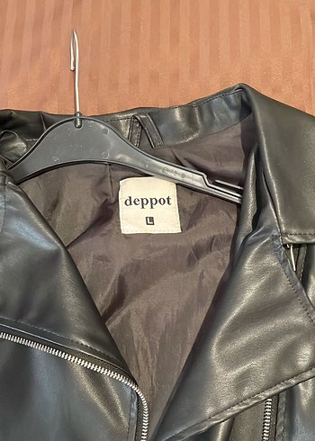 Zara Kadın Siyah Deri Biker Ceket