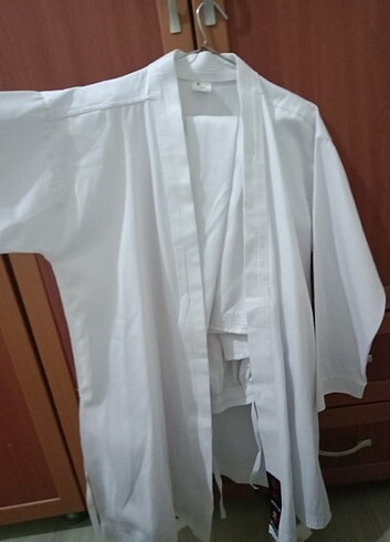 Diğer Karate kıyafeti
