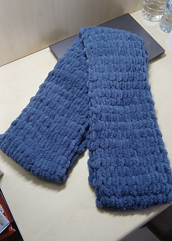 Mavi Puffy Atkı - Görsel 2