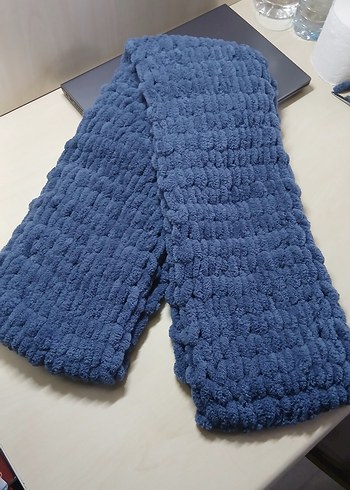 Mavi Puffy Atkı - Görsel 4