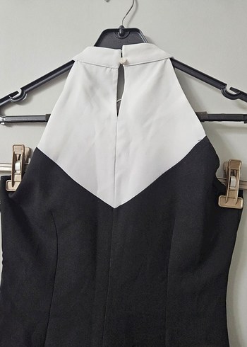 Beyaz Siyah Drapeli Mini Elbise - Görsel 5