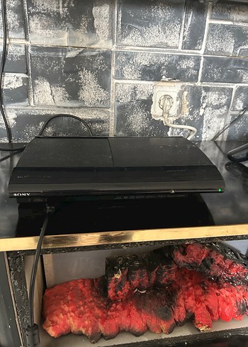 Sony PlayStation 3 superslim
