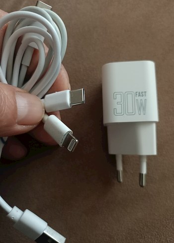syrox 30w hızlı şarj ve type-c ve Apple uc . arkadaşlar - Görsel 7