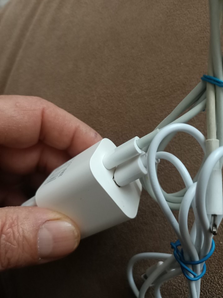 syrox 30w hızlı şarj ve type-c ve Apple uc . arkadaşlar - Görsel 2