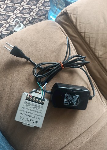 12V 4A adaptör ve 36A LED konturol panel arkadaşlar ürün ihdiyac - Görsel 6