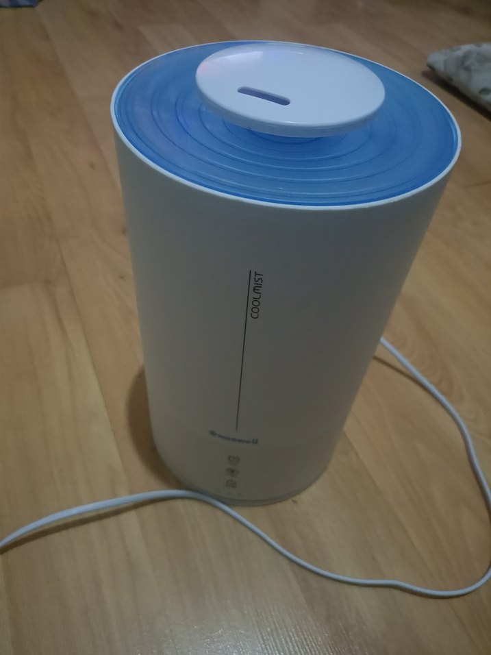 Beyaz Hava Temizleyici ve Nemlendirici - Görsel 2