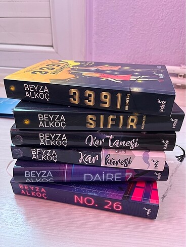 6 Kitap BEYZA ALKOÇ 3 seri kitap