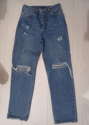 TrendyolMilla Yırtık Detaylı Bol Kesim Kadın Kot Pantolon