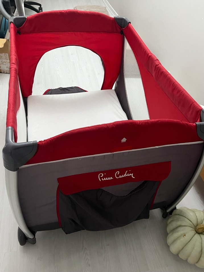 Kırmızı Katlanabilir Oyun Parkı - Görsel 5