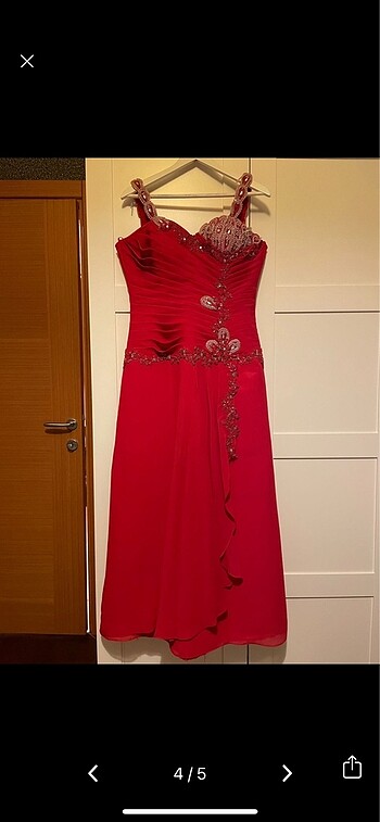 Kırmızı abiye - Görsel 5