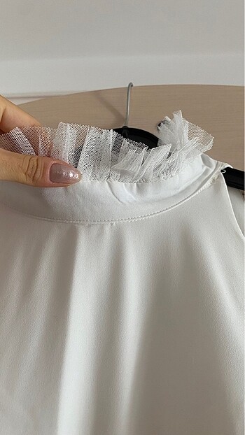 Zara Beyaz midi boy elbise