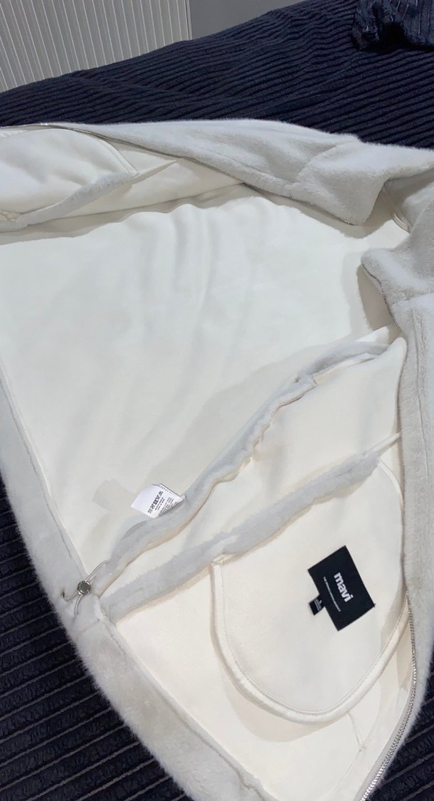 Beyaz Peluş Kadın Ceket, Boğazlı, Rahat Kesim - Görsel 4