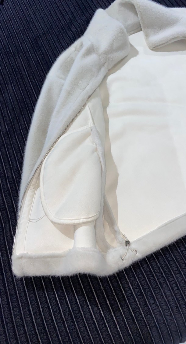 Beyaz Peluş Kadın Ceket, Boğazlı, Rahat Kesim - Görsel 5