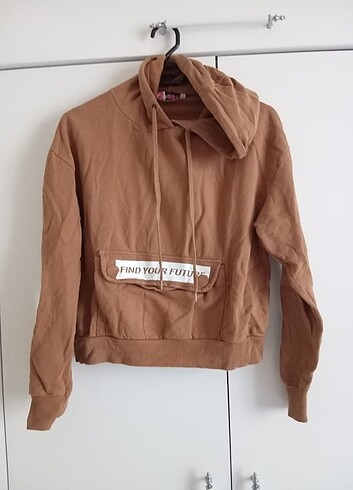 m Beden Sweatshirt 