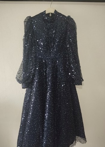 Parlak Nakışlı Lacivert Uzun Abiye Elbise - Görsel 3