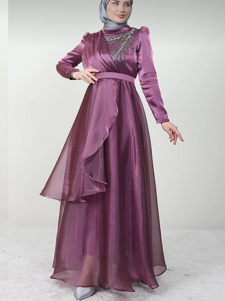 Uzun Mor Yüksek Yakalı Kadın Abiye Elbise - Görsel 2