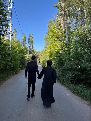 Diğer Siyah Saten Abiye