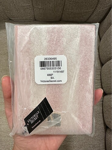 Beden pembe Renk Victoria Secret Passport Wallet