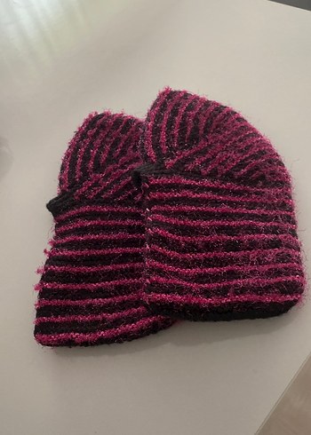 Pembe Siyah Çizgili Kadın Triko patik