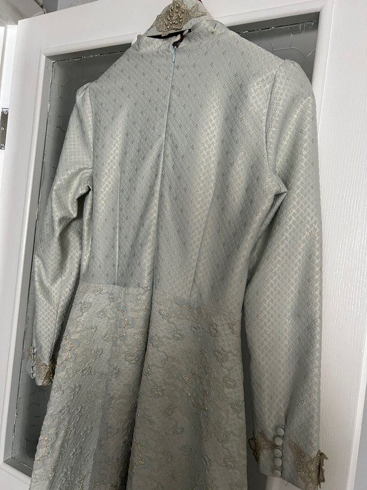 Düğmeli Uzun Gri Nakışlı Kadın Elbise - Görsel 5