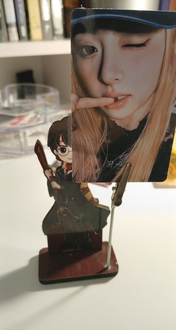 Harry Potter Kagit photocard tutucufigür - Görsel 2
