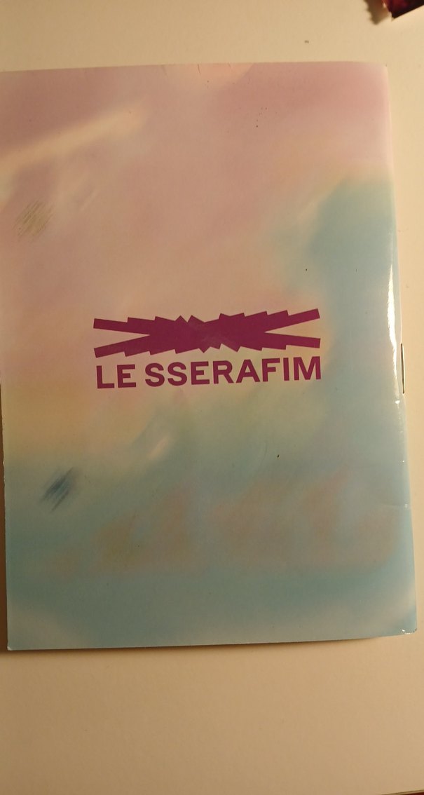 LESSERAFIM Kapağında Not defteri - Görsel 3