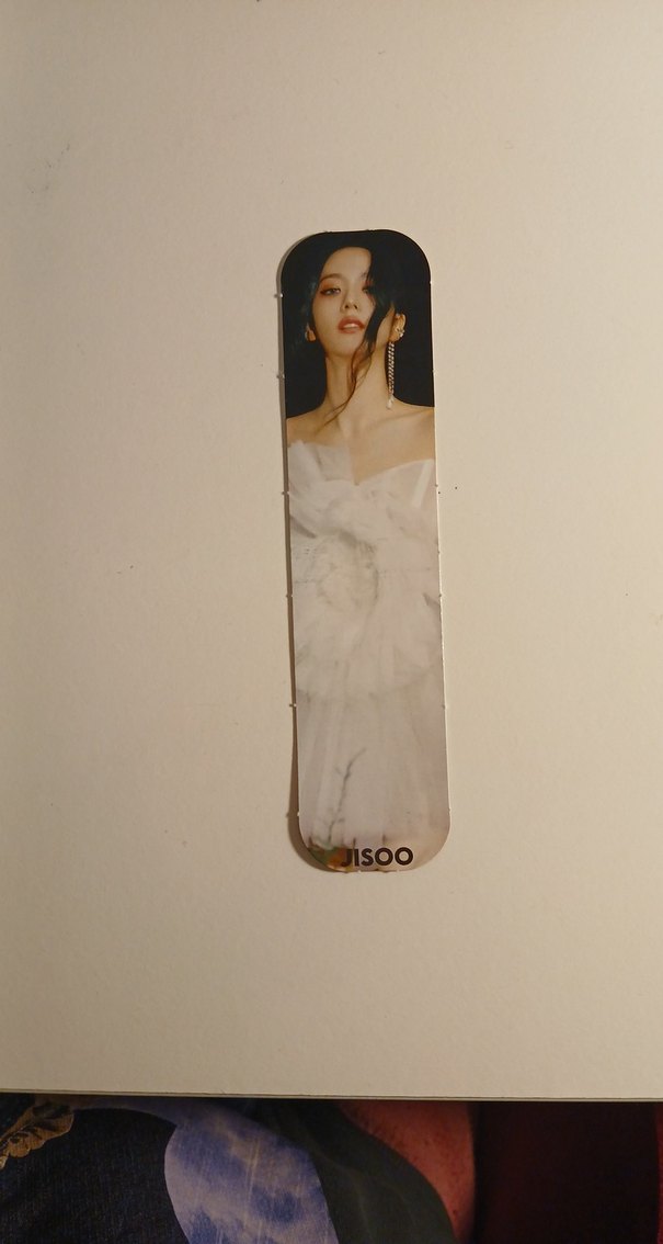 Blackpink ve Jisoo kitap ayraci - Görsel 2