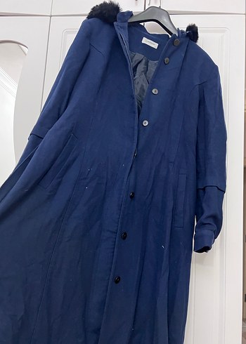 Uzun Lacivert Kadın Kaban Düğmeli - Görsel 4