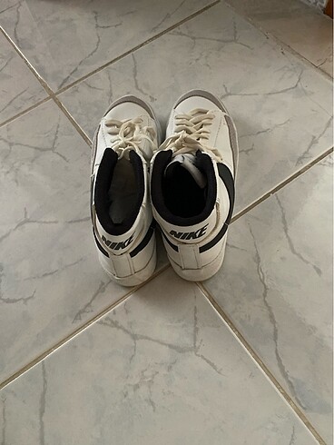 38 Beden beyaz Renk Nike kadın ayakkabı