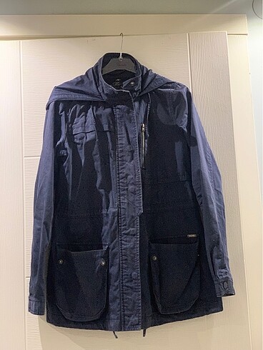 Mavi Jeans