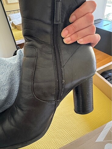 39 Beden Zara bot