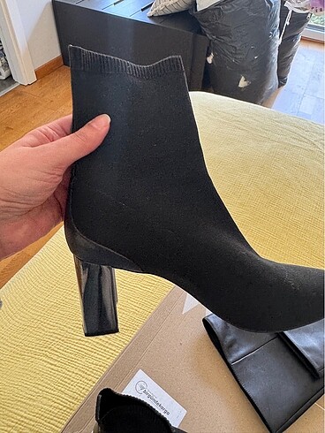 Zara Zara çorap bot