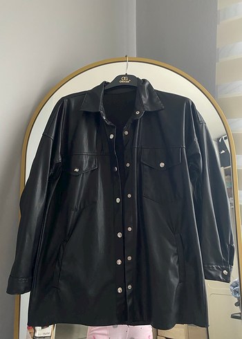 Siyah Düğmeli Deri Midi Ceket - Görsel 2