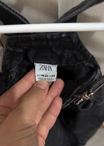 Zara Kız Çocuk Siyah Denim Nakışlı Elbise