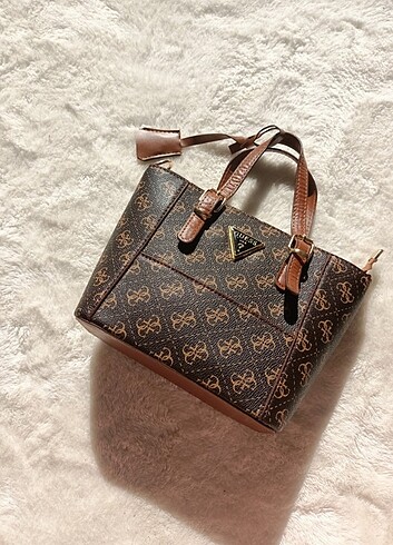 Guess Çanta 