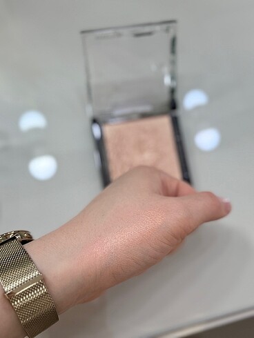 Wetn Wild Higlither Aydınlatıcı - Görsel 3