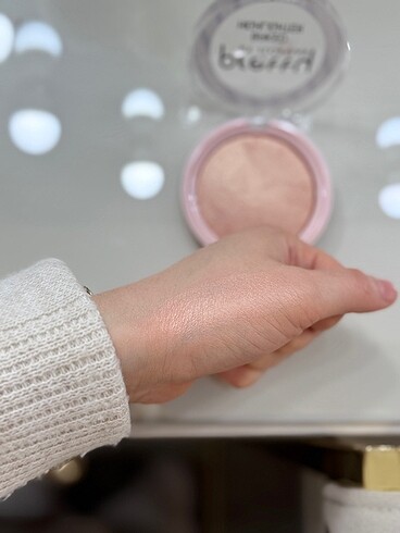 Pretty by Flormar Higlither Aydınlatıcı - Görsel 3