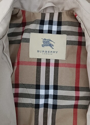 Burberry Az kullanılmış unisex çocuk trençkot 