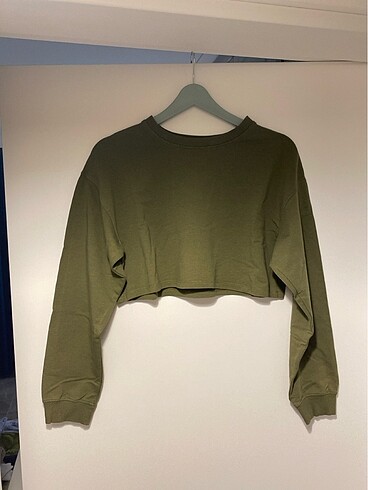 Haki uzun kollu crop